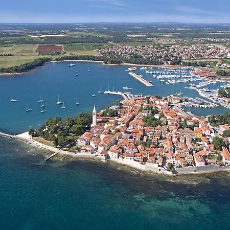 Lorena Novigrad (Istria)